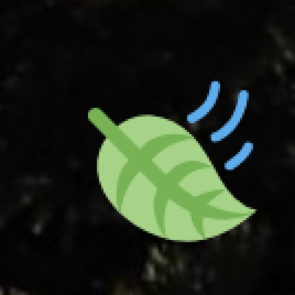 It does not have any natural hill stations